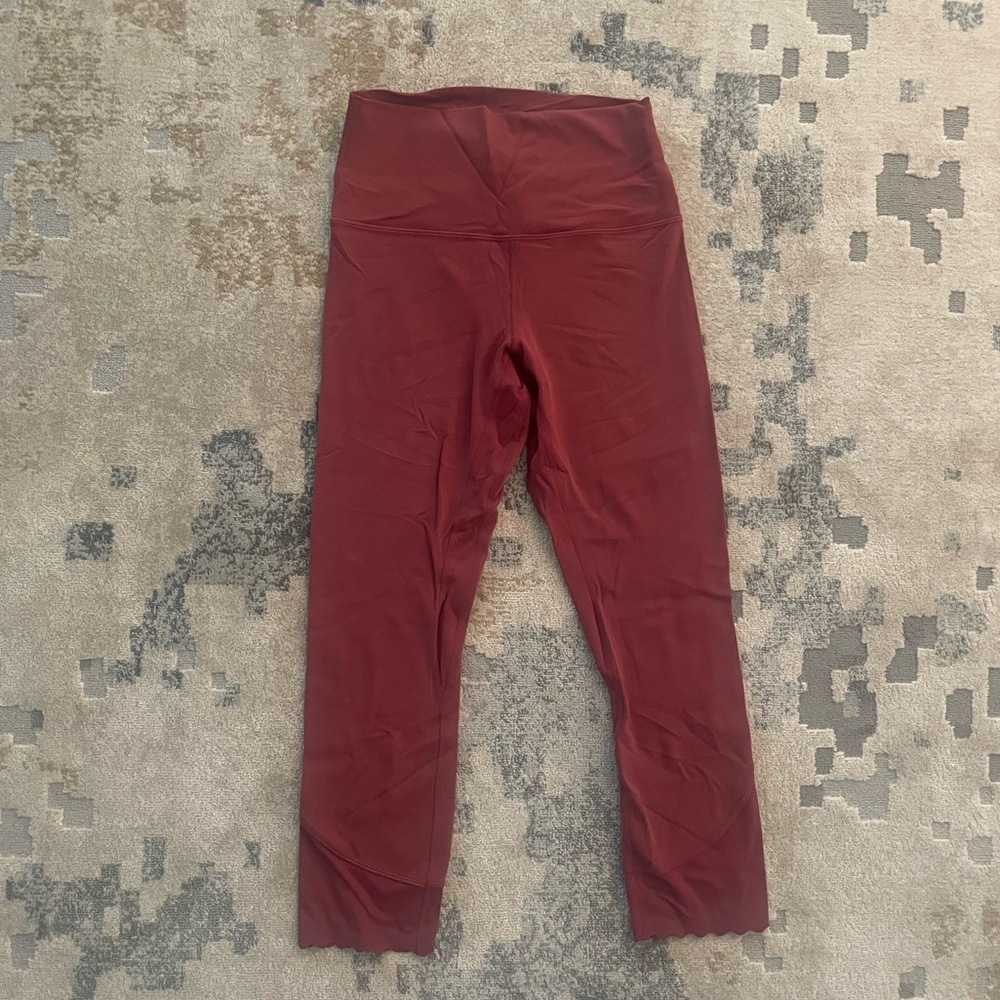 Lululemon align with scalloped hem 23”
